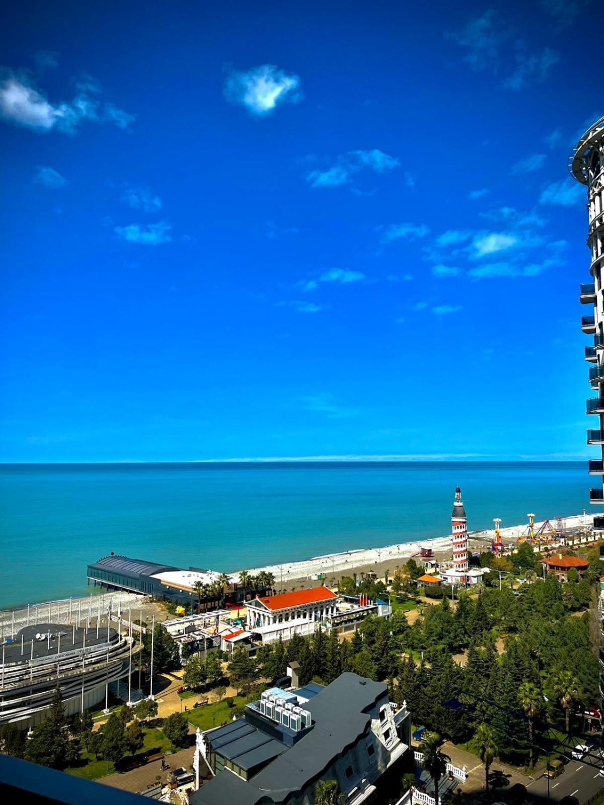 Holiday Premium Apartments Batumi Exterior foto